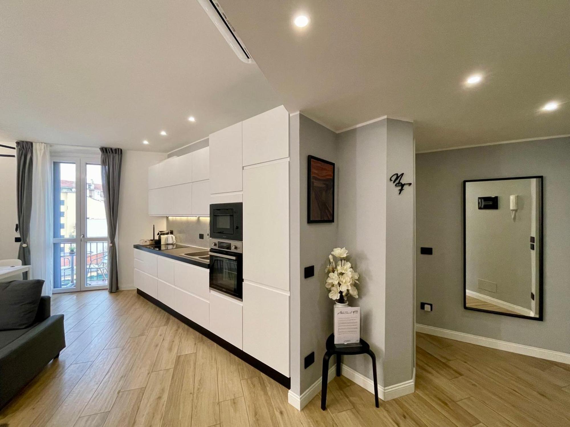 Luxury Downtown - Milan Mf Apartments Exterior photo